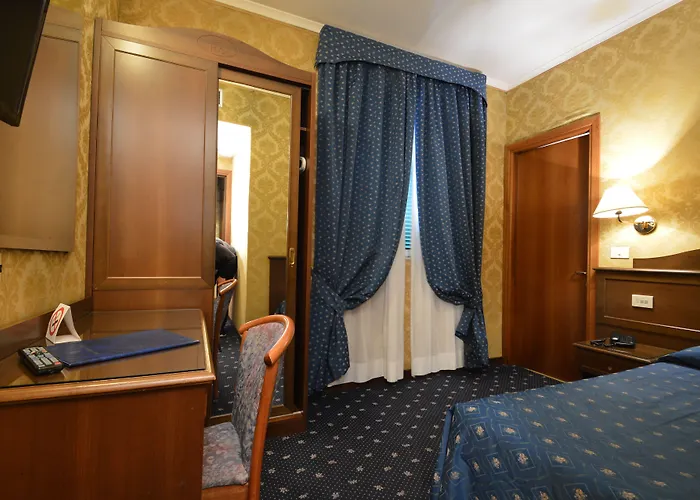 Hotel Montecarlo